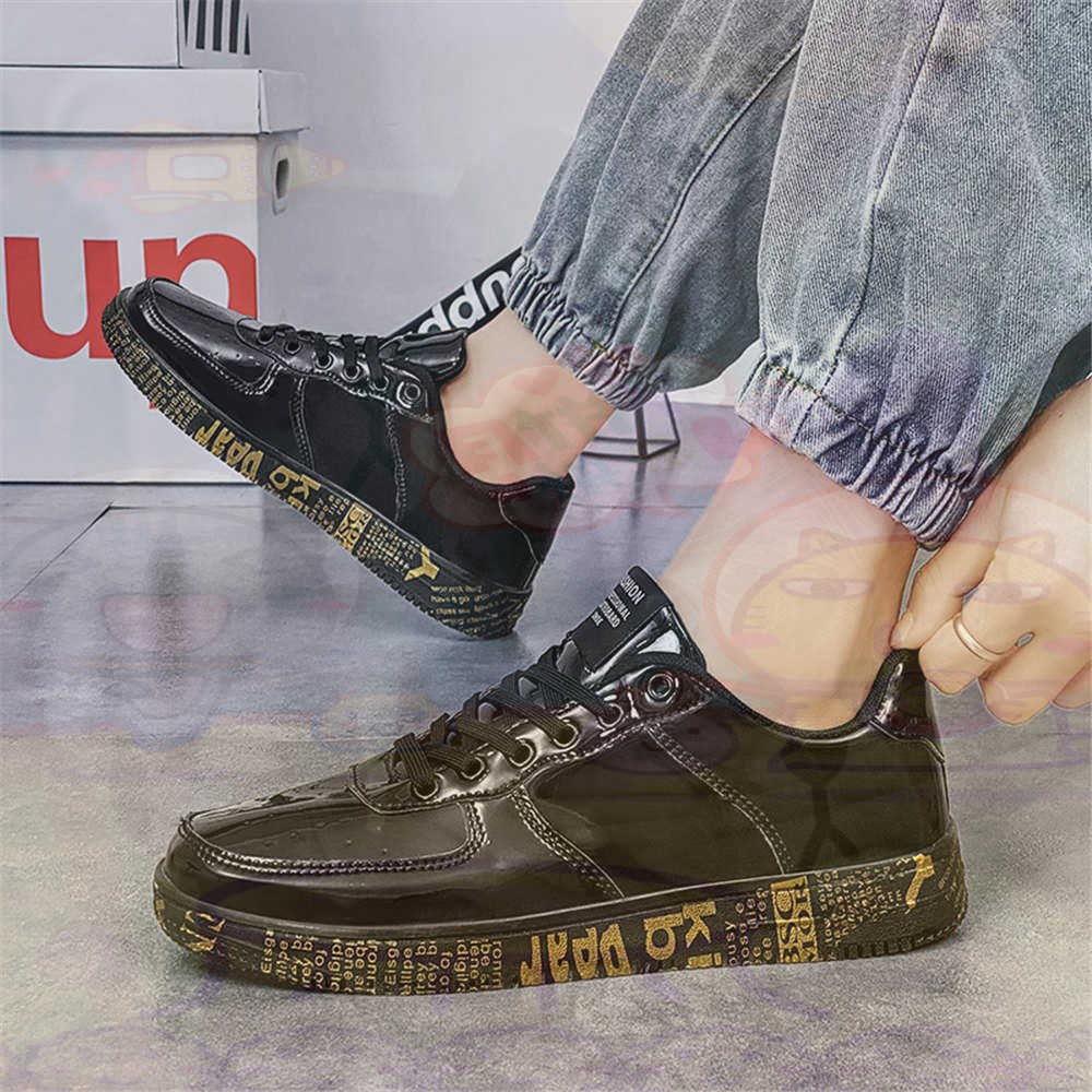 Round Foot Size 45 Sneakers Wh - огляд і ціна Tech Girl Accessories